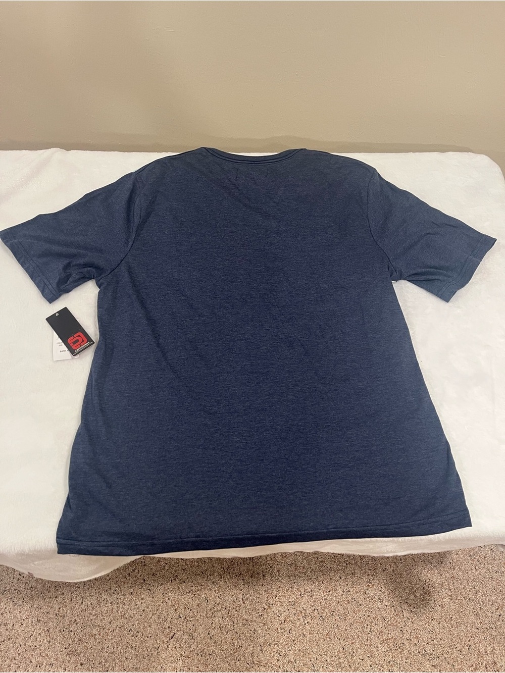 NWT Distortion Men's Space Dye Strip V-Neck Posket Tee - True Navy - XL - Picture 2 of 5